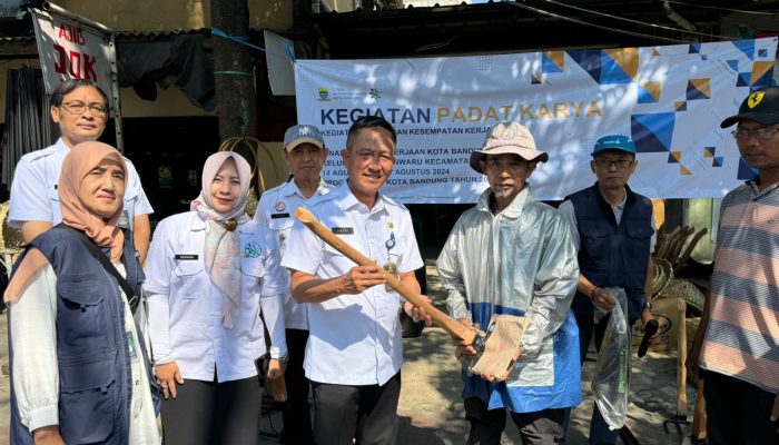 Disnaker Kota Bandung Kembali Gelar Padat Karya di 86 Lokasi, Serap 4.300 Tenaga Kerja Sepanjang 2024