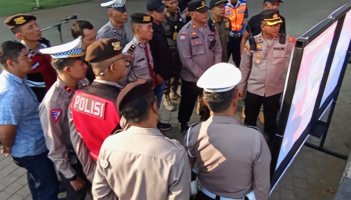 Polsek Regol  Pengamanan kegiatan Festival Demokrasi Kota Bandung di Tegalega Bandung