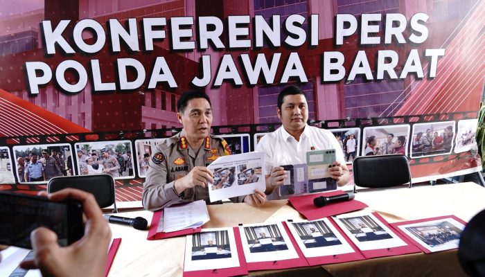 POLDA JABAR UNGKAP KASUS TINDAK PIDANA ITE IDENTITY THEFT