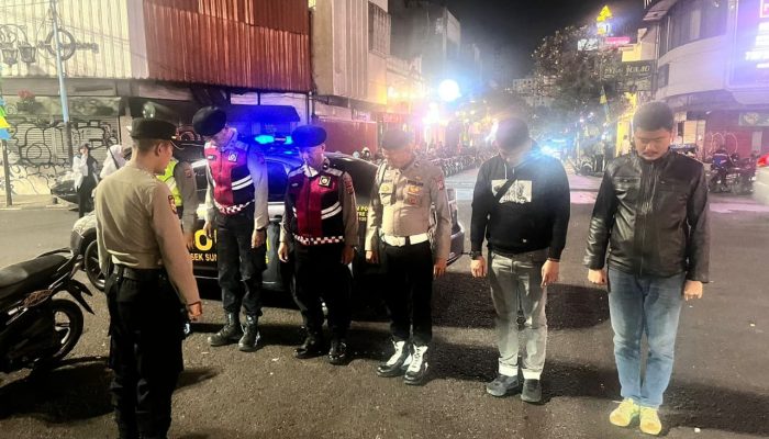 Antisipasi Kerawanan Malam Hari Polsek Sumur Bandung Gelar Apel KRYD (Kegiatan Rutin Yang ditingkatkan)