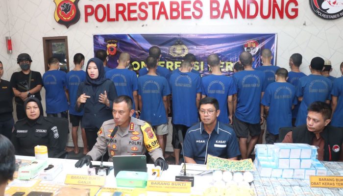 Puluhan Pengedar Narkotika dan Obat-obatan Di Tangkap Sat Narkoba Polrestabes Bandung