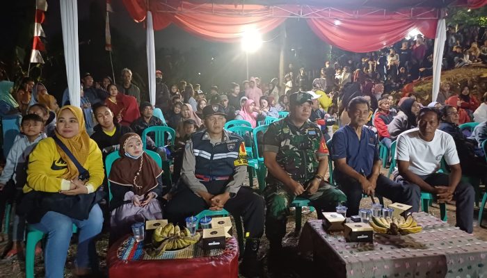 Bhabinkamtibmas Polsek Antapani Hadiri Malam Puncak HUT RI Ke 79 RW. 04 dan RW 05 Pasir Impun