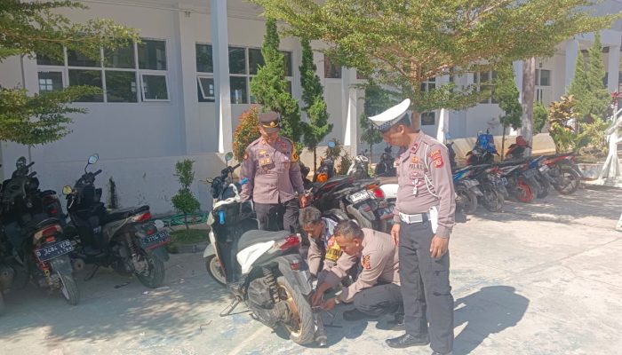 Polsek Banyuresmi Kembali Tertibkan Kendaraan Berknalpot Bising Tidak Sesuai Spesifikasi Teknis