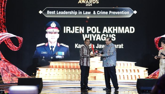 Kapolda Jabar Hadiri Undangan Pada Acara CNN Indonesia Award 2024