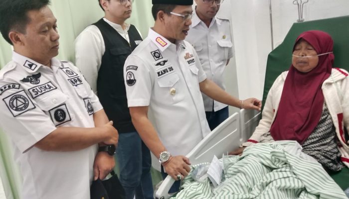 Bupati Bandung Dadang Supriatna Sampaikan Duka Cita dan Do’akan Korban Gempa Kertasari dan Pangalengan