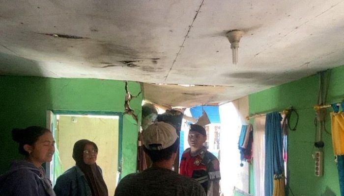 DIT SAMAPTA POLDA JABAR GERAK CEPAT BERI BANTUAN BENCANA PASCA GEMPA DI KEC. PANGALENGAN