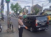 Personil Lantas Polsek Ujungberung Lakukan Giat Pengaturan Arus Lalulintas pagi Hari