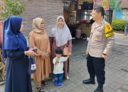 Bhabinkamtibmas Polsek Bandung Kidul Mendekatkan Diri dengan Ibu ibu pengajian Melalui Cooling System