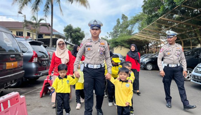 Satlantas Polres Garut Gelar Kegiatan Polisi Sahabat Anak