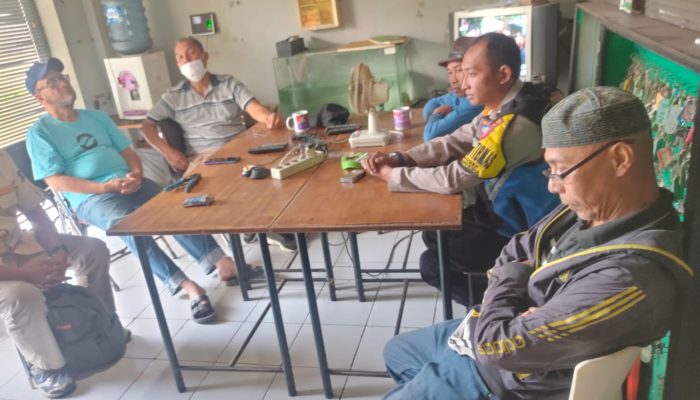 Bhabinkamtibmas Polsek Bandung Kidul Sambangi Pengelola Apartemen sampaikan pesan kamtibmas