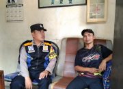 Bhabinkamtibmas Kel. Bapeng Kec.Cinambo Kota Bandung melaksanakan giat DDS/Sambang menyampaikan Binluh Harkamtibmas