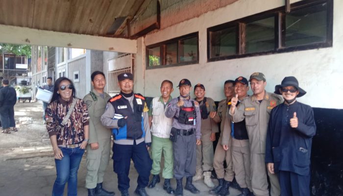 Bhabinkamtibmas Kelurahan Gegerkalong Polsek Sukasari Lakukan Giat Binkamsa