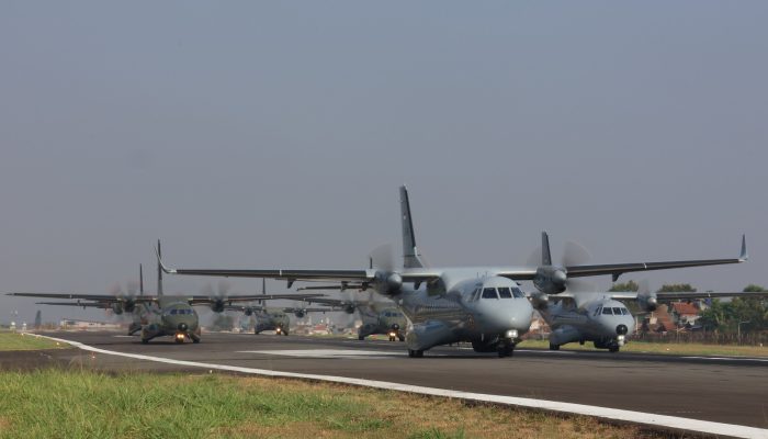 Lanud Husein Sastranegara Dukung Kegiatan Penerbangan Demo Udara HUT ke-79 TNI