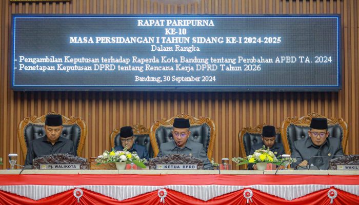 Tok! DPRD Kota Bandung Setujui Raperda Perubahan APBD TA 2024