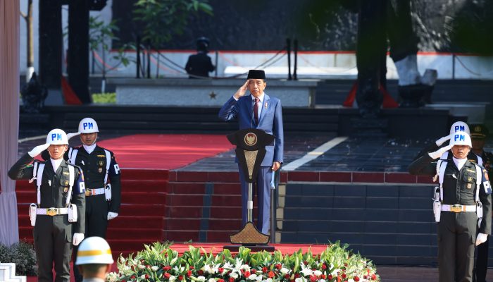 Presiden Jokowi Pimpin Upacara Hari Kesaktian Pancasila di Lubang Buaya, Kapolri Turut Mendampingi