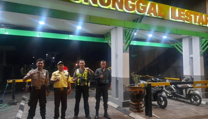 Pawas Polsek Bandung Kidul Kunjungi Satpam Perumahan Batununggal Lestari Berikan Himbauan Kamtibmas