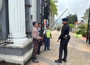 Anggota Brimob Jabar Sambangi Perumahan GREENAPPLE di Cipanas Kab, Cianjur 