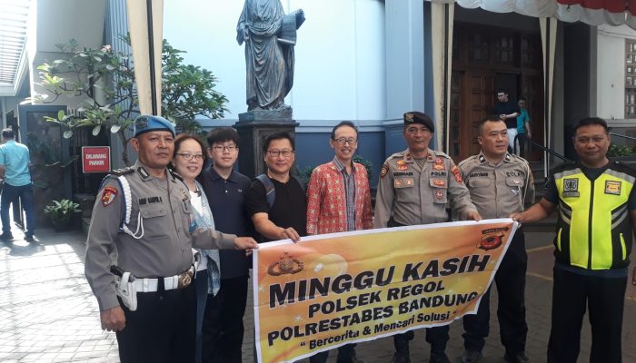 Minggu Kasih Polsek Regol Sambang Jemaat Gereja.