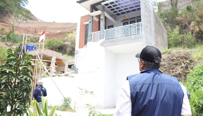 PJ Walikota Cimahi Tinjau Lokasi Longsor Cibogo 