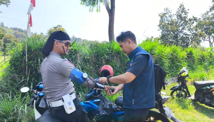 Optimalkan Pengamanan Kampanye, Dokkes Polres Garut Lakukan Pemeriksaan Kesehatan Anggota