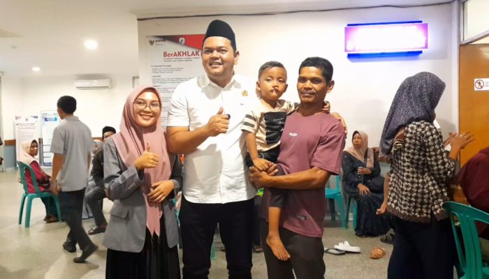 Regen Abdul Aris Anggota Komisi III DPRD Lebak Kunjungi Acara Operasi Bibir Sumbing, Program Bhakti Kesehatan Dari Kodim 0603 Lebak