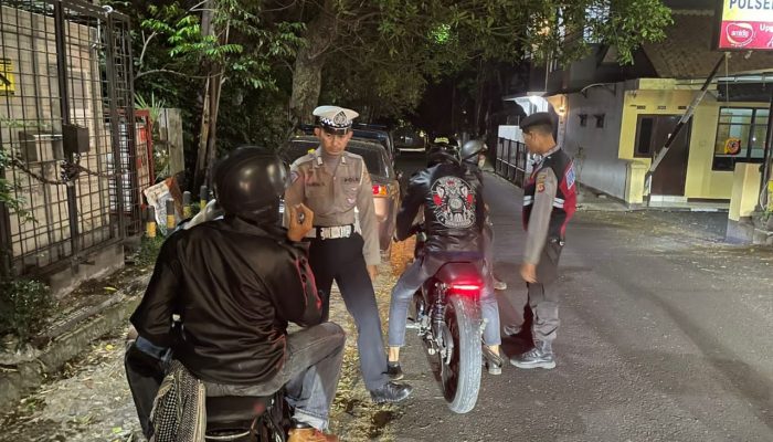 Pelaksanaan KRYD Jajaran Polsek Sukasari Dipimpin Waka Polsek Sukasari