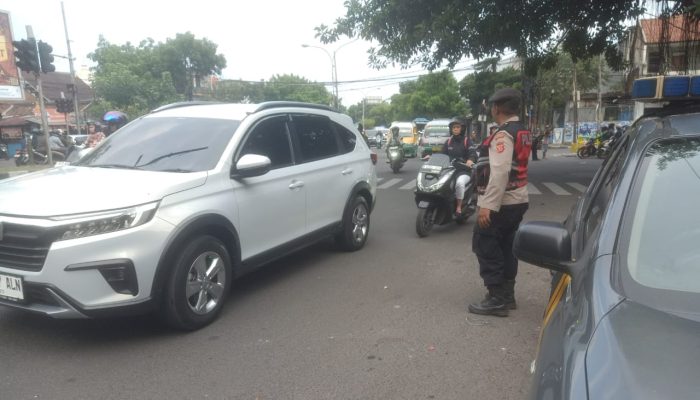 Polsek Bojongloa kidul Antisipasi kemacetan sore hari