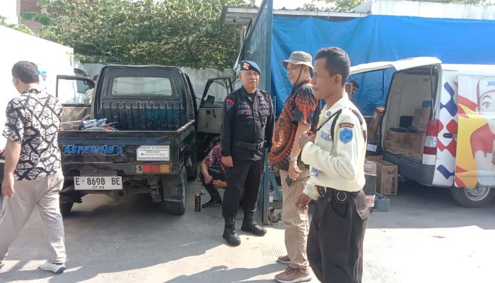 Patroli Harkamtibmas Brimob Cirebon Cegah Berbagai Aksi Kriminalitas Hadapi Pelantikan Presiden