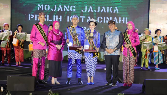 Pemkot Cimahi Menggelar Malam Final   Pasanggiri Mojang jajaka Kota Cimahi Tahun 2024