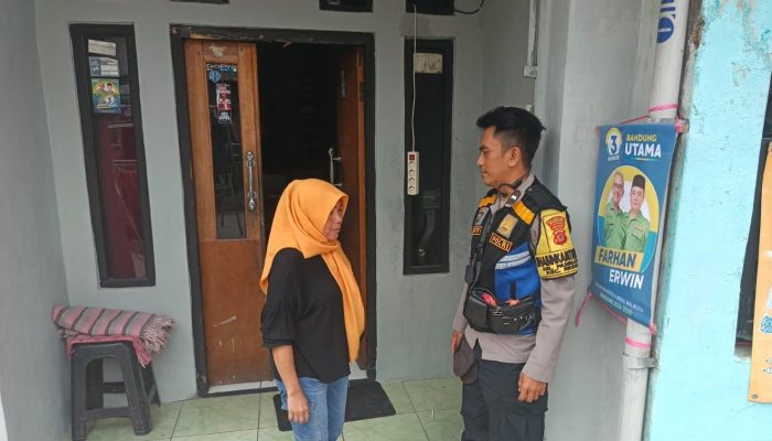 Bhabinkamtibmas laksanakan Patroli Dialogis ke Pemukiman warga