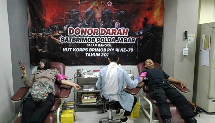 Sat Brimob Polda Jabar Laksanakan Giat Donor Darah Dalam Rangka HUT Brimob ke 79