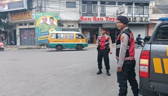 Cegah Kemacetan, Unit Samapta Polsek Astanaanyar Laksanakan Gatur Lalulintas.