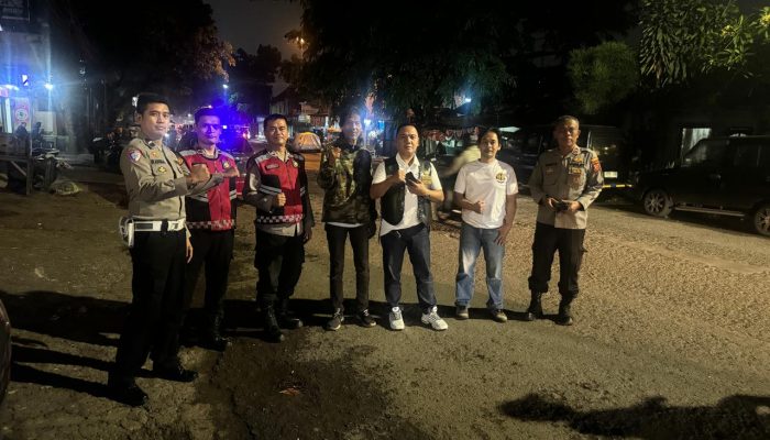 Cegah C-3 Maupun Tindak Kejahatan Malam Lainnya Personel Polsek Andir Lakukan Patroli dan Pemantauan di Beberapa Titik Rawan Gangguan Kamtibmas