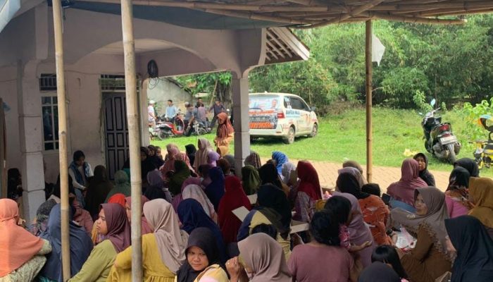 Makan Bersama Masyarakat Cikupa, Andra-Dimyati : Kami Tampung Semua Aspirasi Rakyat