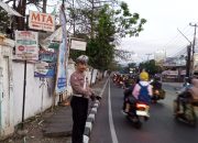 Pelayanan masyarakat oleh unit lalulintas Polsek Arcamanik