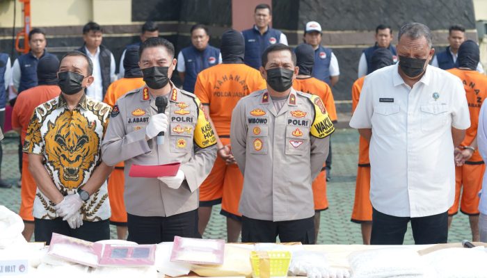 Polda Jabar Berhasil Ungkap Jaringan Produksi dan Peredaran Obat Keras Ilegal