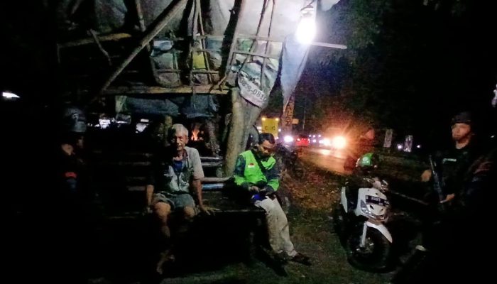 Brimob Jabar Laksanakan Patroli Harkamtibmas di Pangkalan Ojek