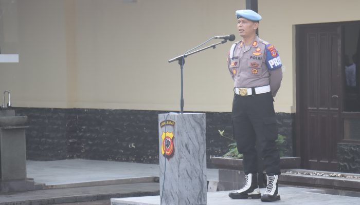 Deteksi Dini Judol, Kasi Propam Polres Cimahi Lakukan Pemeriksaan Rutin Terhadap Anggota