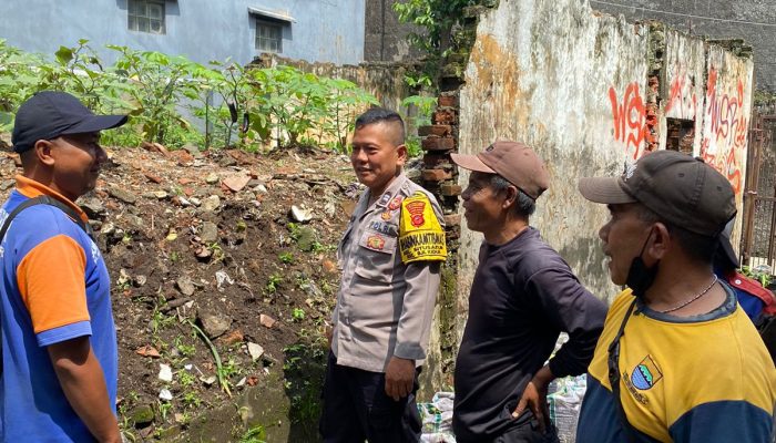 Bhabinkamtibmas Polsek  Bojongloa kidul Kegiatan Pelaksanaan Pengecekan Ketahanan Pangan