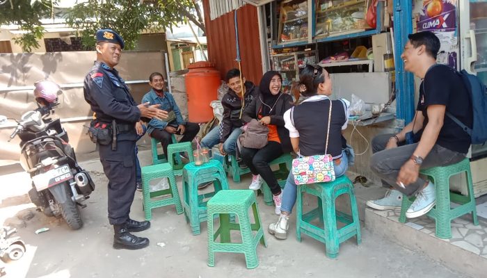 Brimob Cirebon Berikan Himbauan Kepada Warga Tentang Pungsi Utama Menjaga Harkamtibmas 