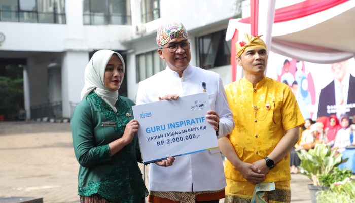 Pemkot Cimahi Peringati Hari Guru Nasional 2024