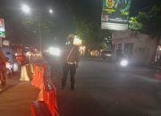 Unit Lantas Polsek Kiaracondong Polrestabes Bandung Laksanakan Pengawasan dan Pengaturan Lalulintas di Malam Hari