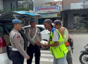 Baksos Si Propam Polres Garut, Berikan Bantuan Kepada Orang Kurang Mampu