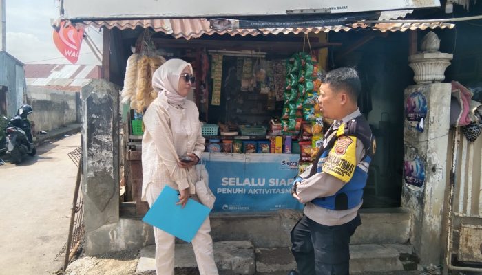 Bhabinkamtibmas Polsek Cinambo Melaksanakan Dialog Harkamtibmas bersama warga di Kel. Bapeng