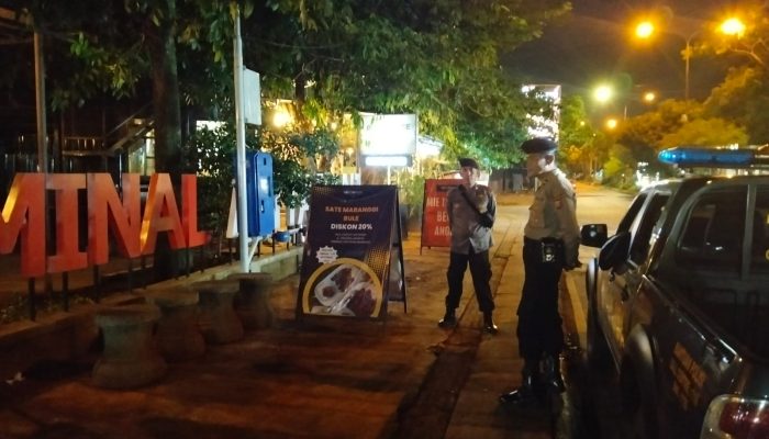 Guna Memberikan Rasa Aman Kepada Warga, Polsek Antapani Lakukan Bandung Lautan Biru