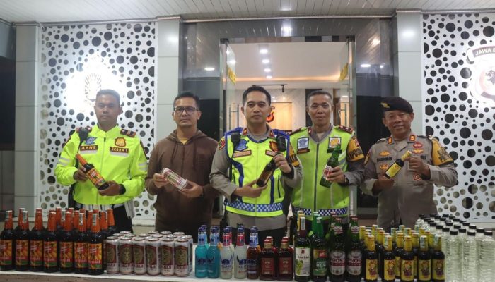 Jaga Situasi Kondusif Pada Masa Rekapitulasi Hasil Perhitungan Suara, Polres Garut Laksanakan KRYD