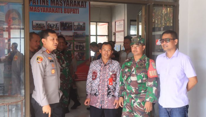 Polisi Monitoring Pelaksanaan Rapat Pleno di 26 PPK