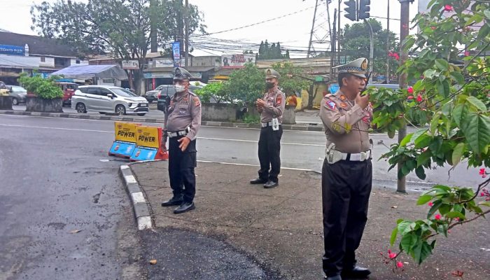 Antisipasi Kemacetan Lalulintas Sore, Unit Lantas Polsek Astanaanyar Gelar Gatur Lalulintas