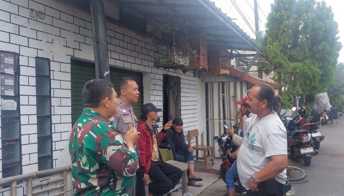 Sinergitas TNI POLRI, Sambangi warga masyarakat Cigereleng