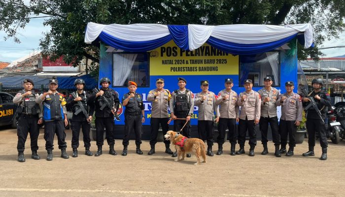 Pastikan Kamtibmas, Satbrimob Jabar Amankan Stasiun Kota Bandung dan Stasiun Kiaracondong